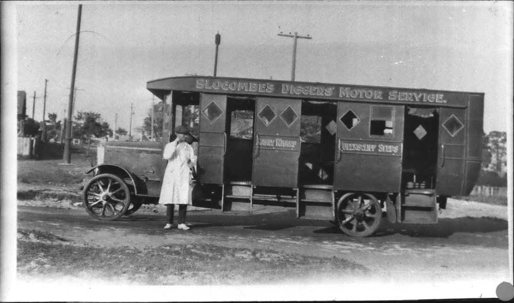 Slocombe's Digger Motor Service, Manly