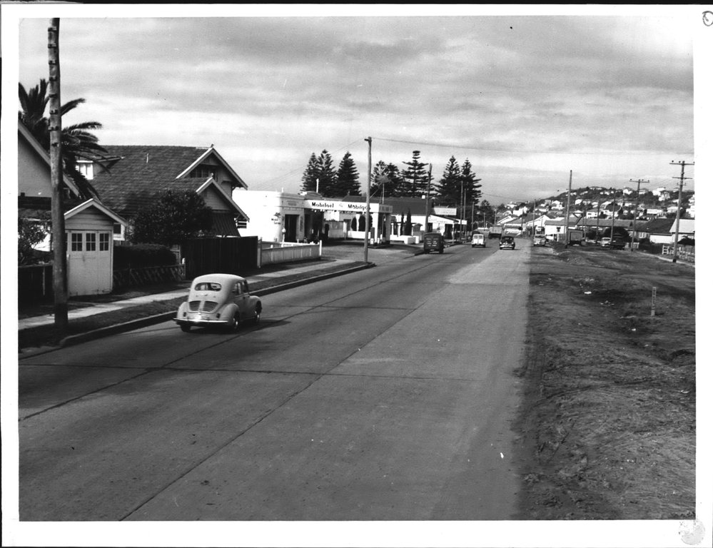 Pittwater Road, Collaroy, 1955 | Northern Beaches Council