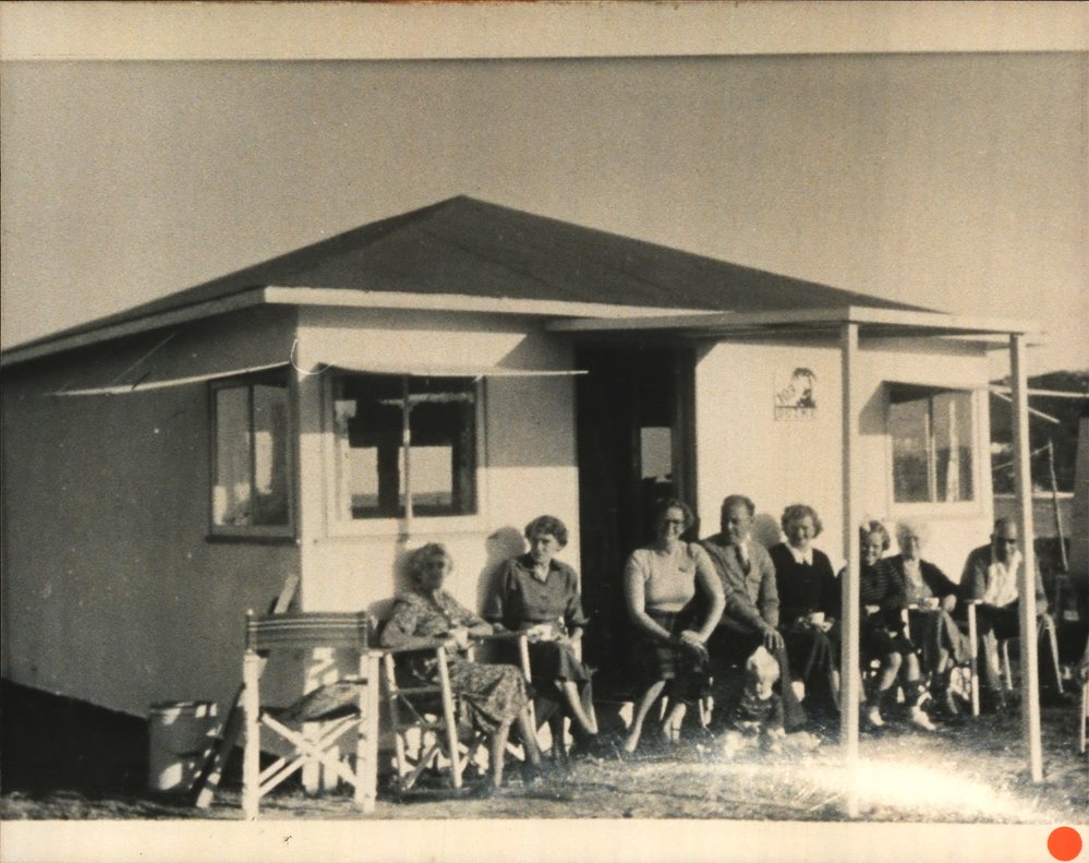 Holiday Cabin in Palm Beach Camping Ground 