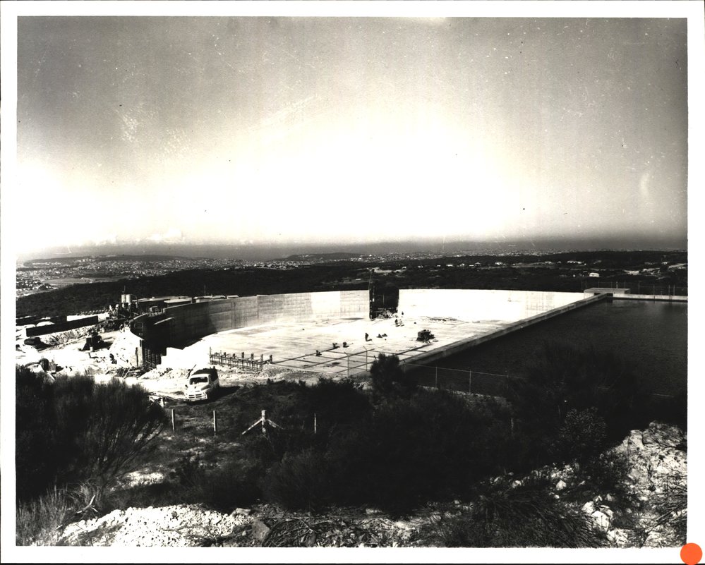 Construction of Warringah Reservoir, Beacon Hill