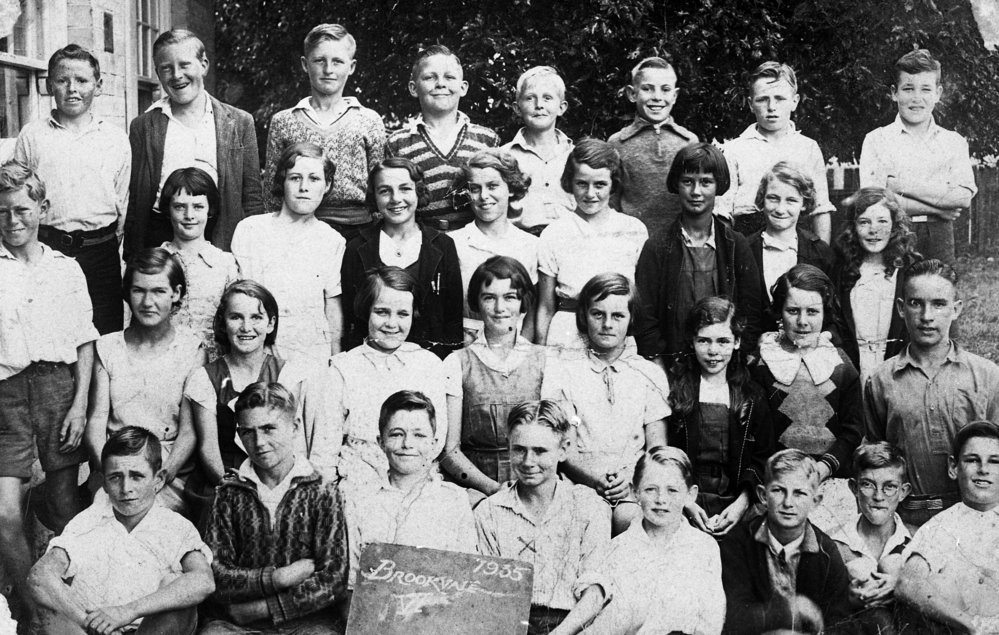 Brookvale Public School 6th Class 1935