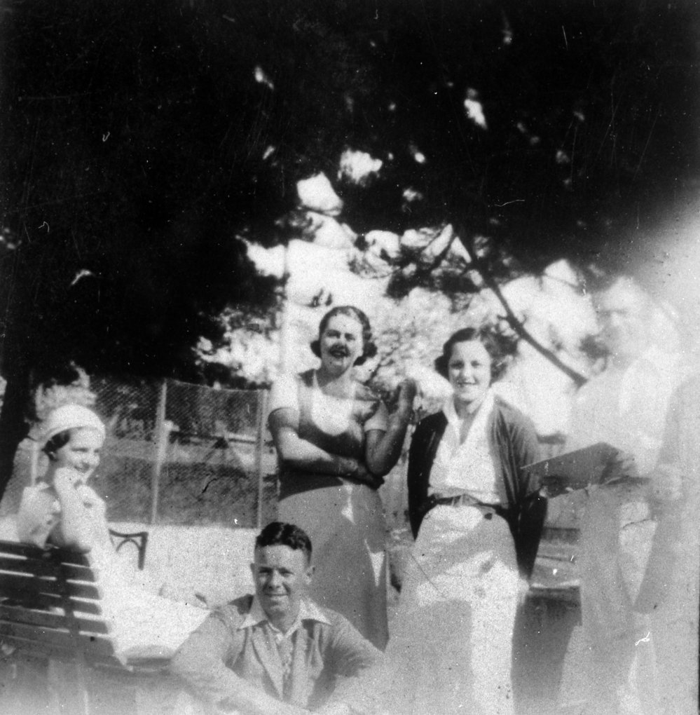 Weight family at Dee Why