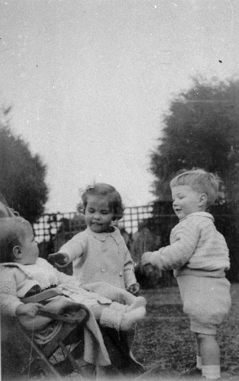 Robin, Diana and Michael Weight at Dee Why