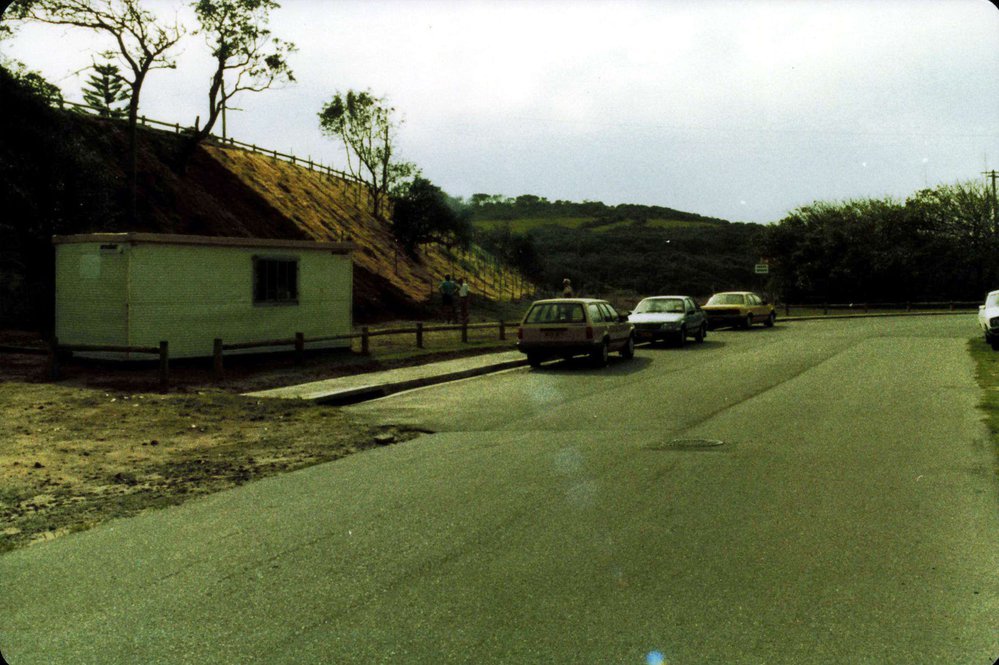 Bassett Street, Mona Vale