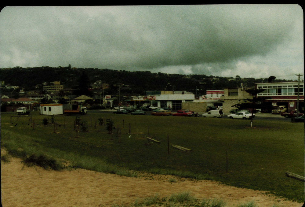 Ocean Street, near intersection with Pittwater Road, Narrabeen