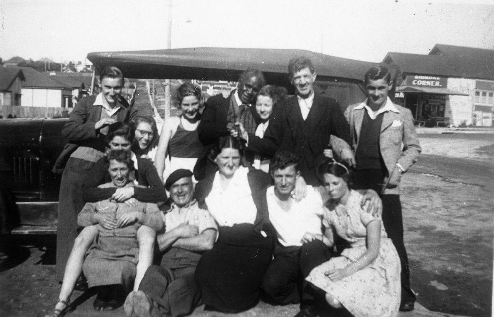 Jean Holburn and friends, 16 Boronia Street, Dee Why