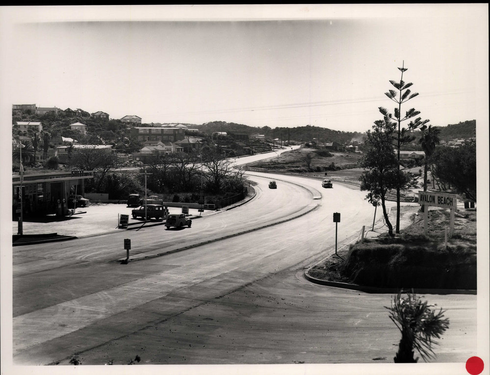 Barrenjoey Road, Avalon