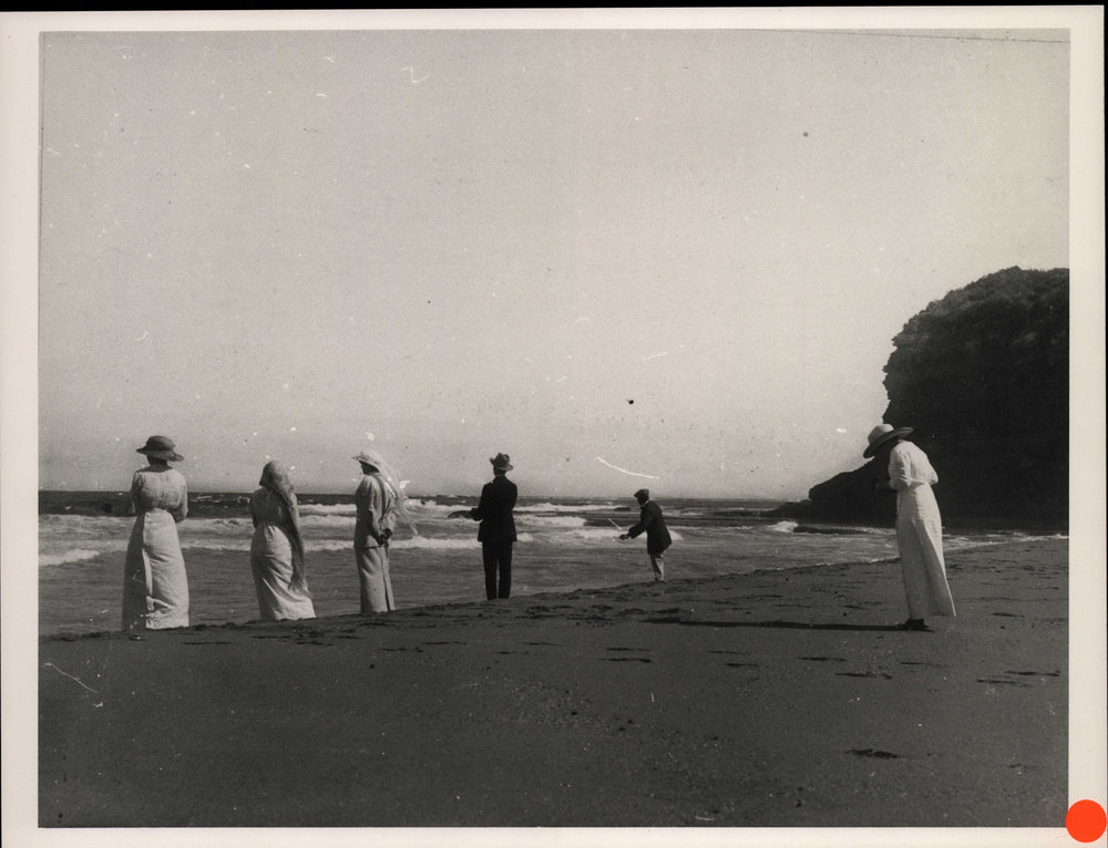 Allen family at Bilgola Beach