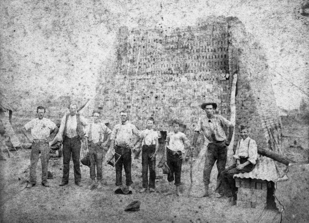 Staff of Hews Brickworks Frenchs Forest