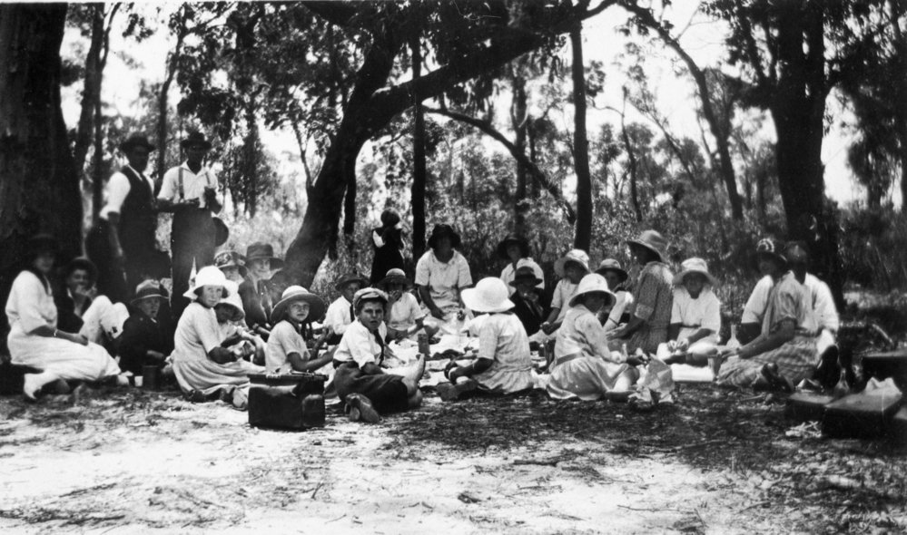 Hews Brickworks staff picnic