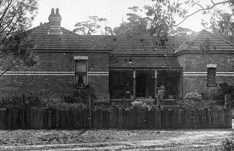 Hews' family home, Frenchs Forest