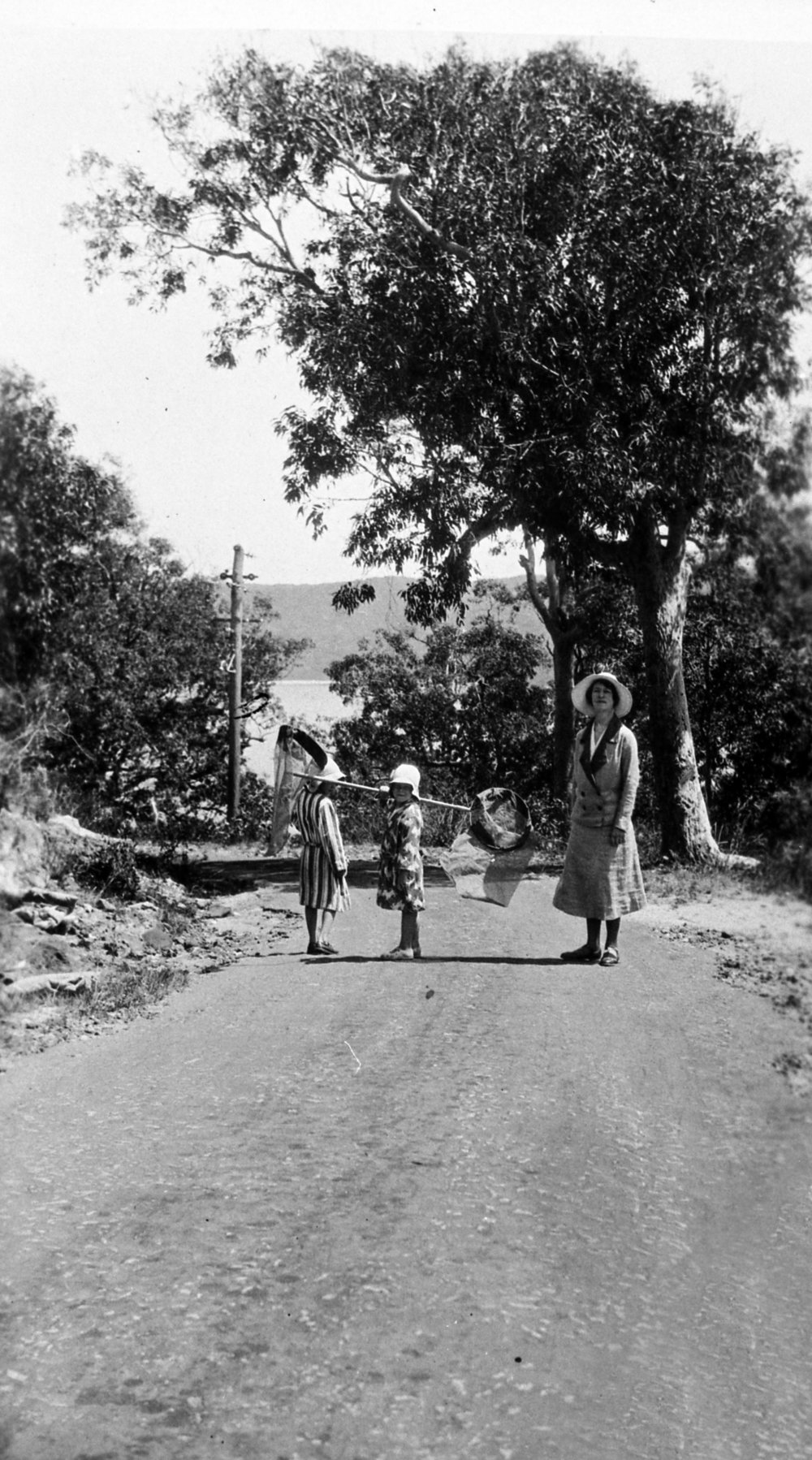 Seaman Family going Net fishing, Palm Beach
