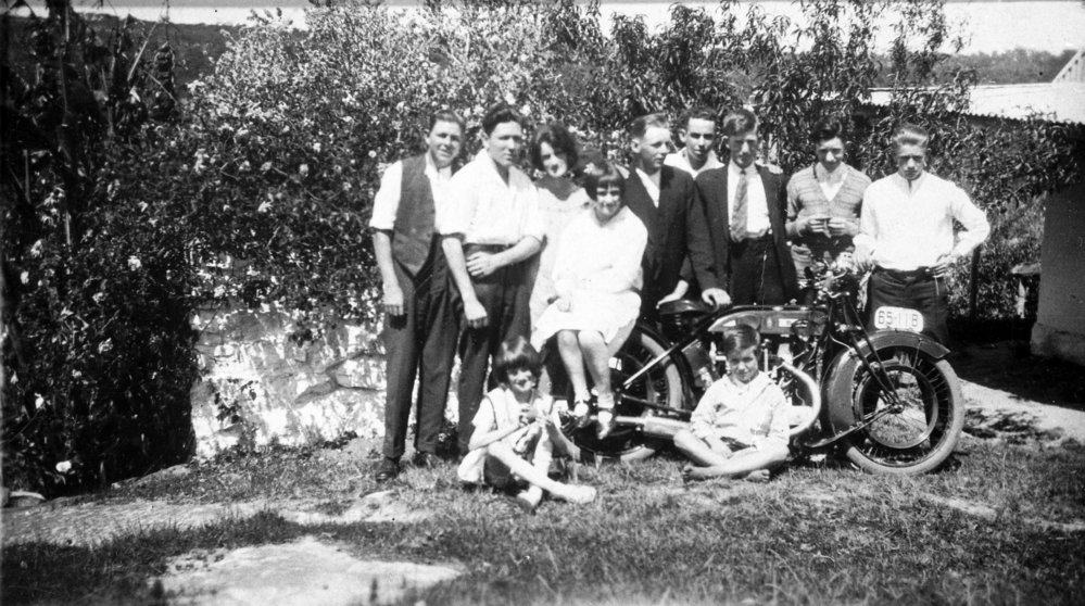 Penze and Turvey family group, Belrose