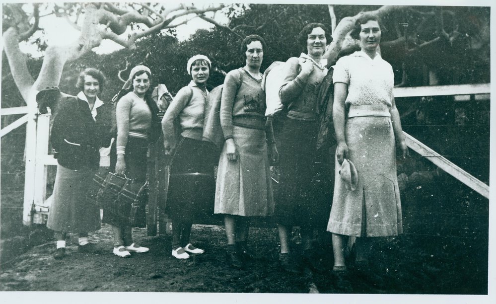 Hiking group at Mitta Mitta Cottage, Avalon
