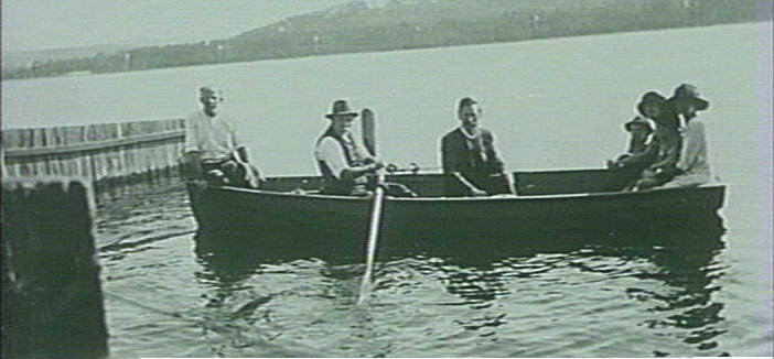 Robert Puffett fishing on Narrabeen Lagoon