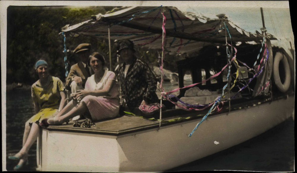 Hilda Kelly and friends boating on Pittwater