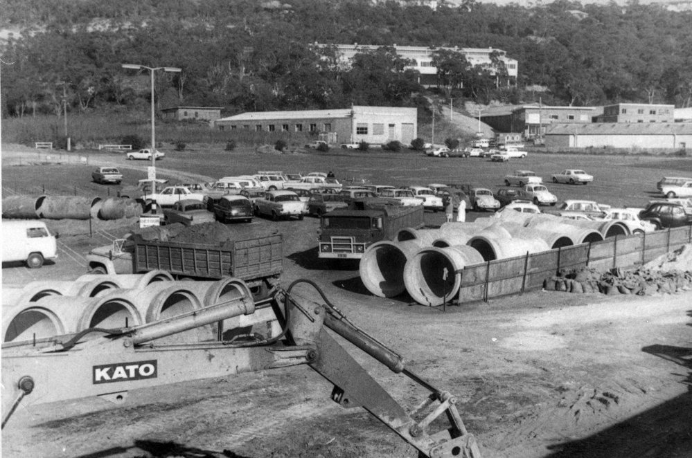 Construction of Warringah Mall, Brookvale