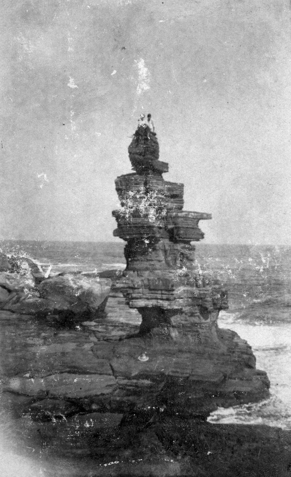 The Pedestal, part of St Michael's Arch, Avalon Beach