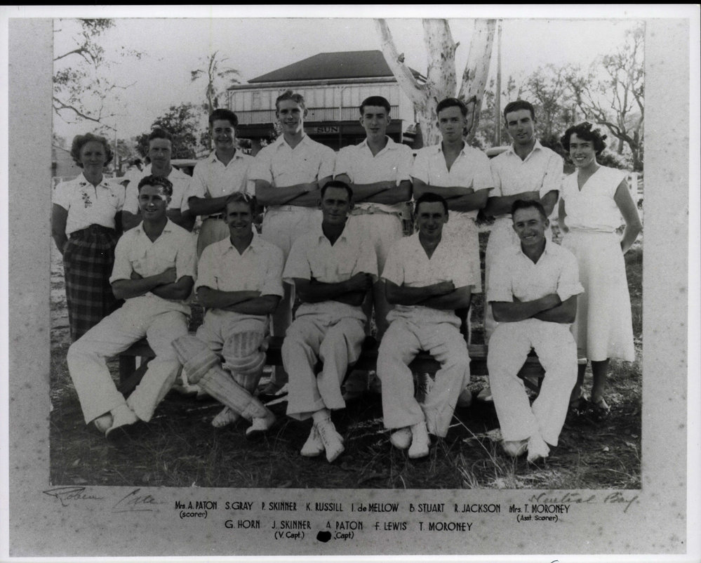 Mackellar Cricket Club Members
