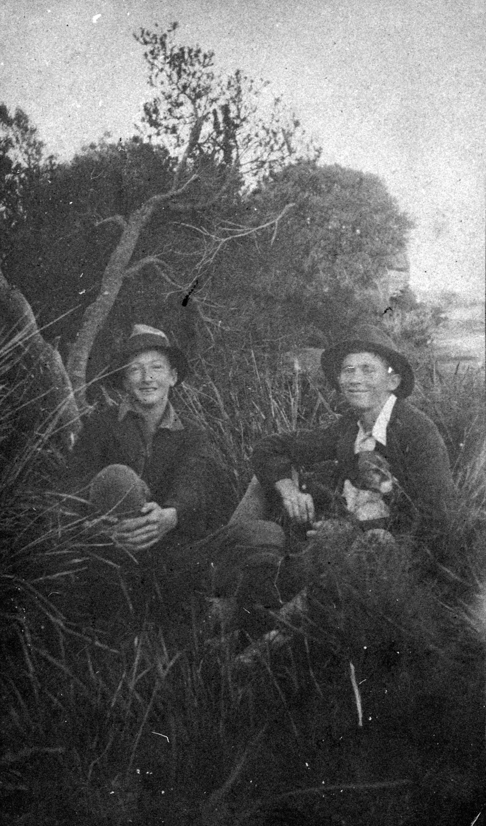 Bob Yewen and Lyall, Newport