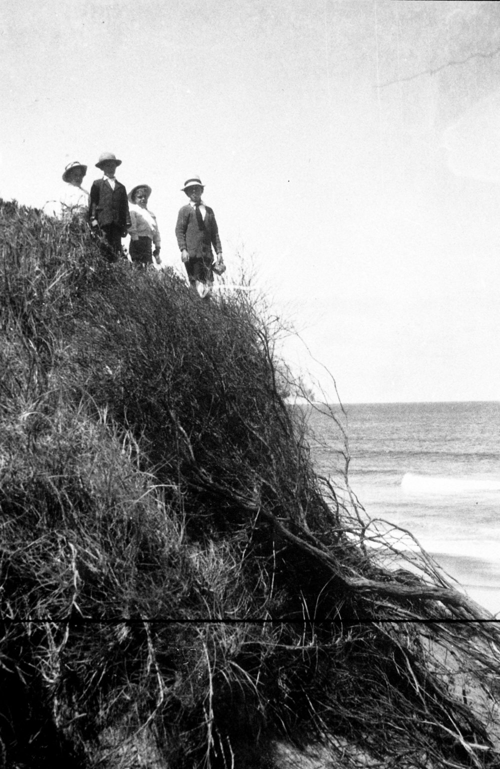 Maclean family at Long Reef