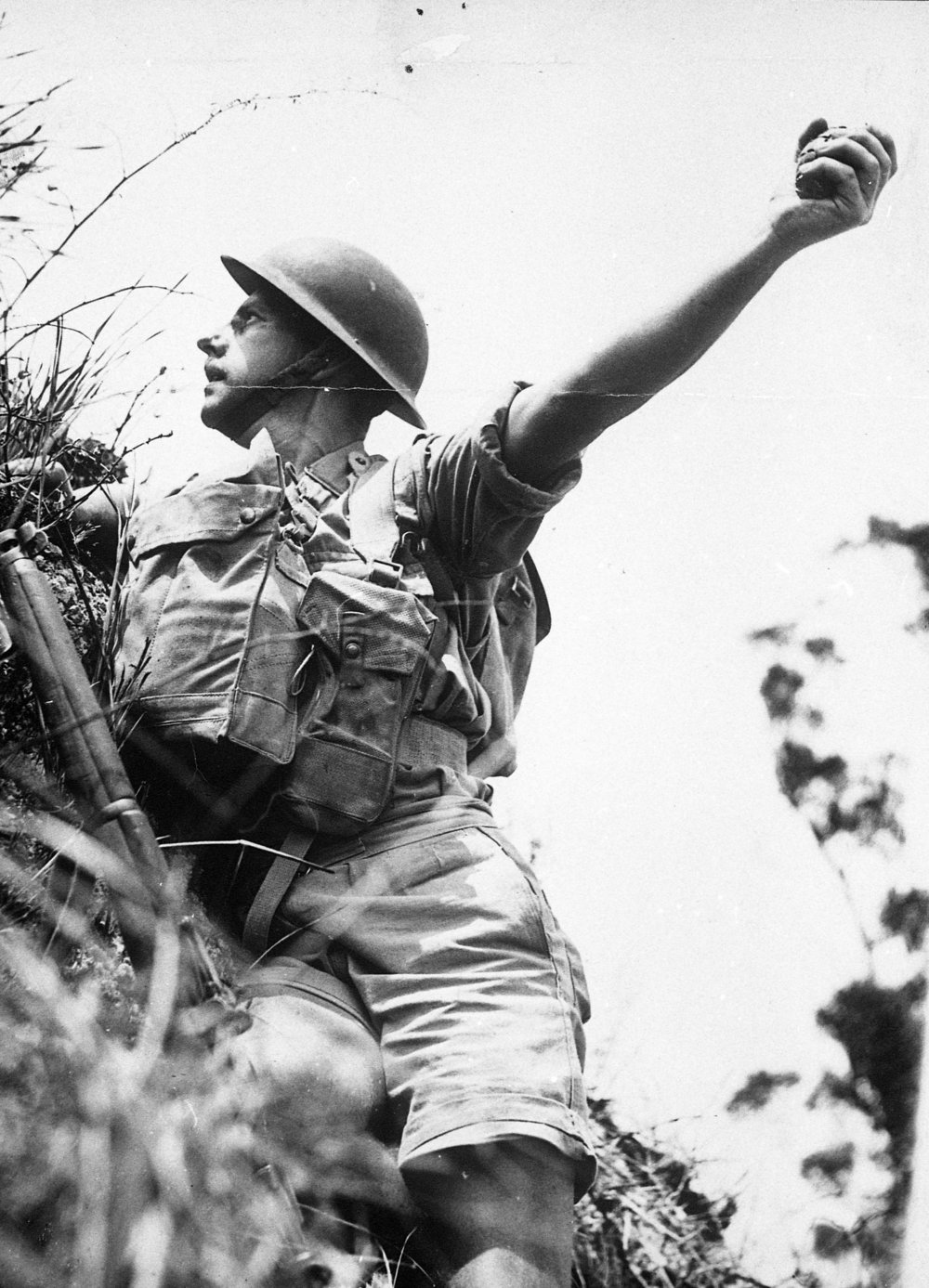 Private Gordon Thomas during manoeuvres, Mona Vale