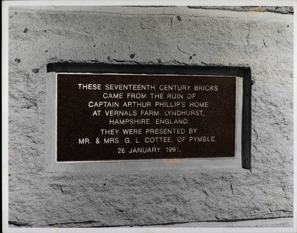Governor Phillip Lookout memorial plaque, Beacon Hill