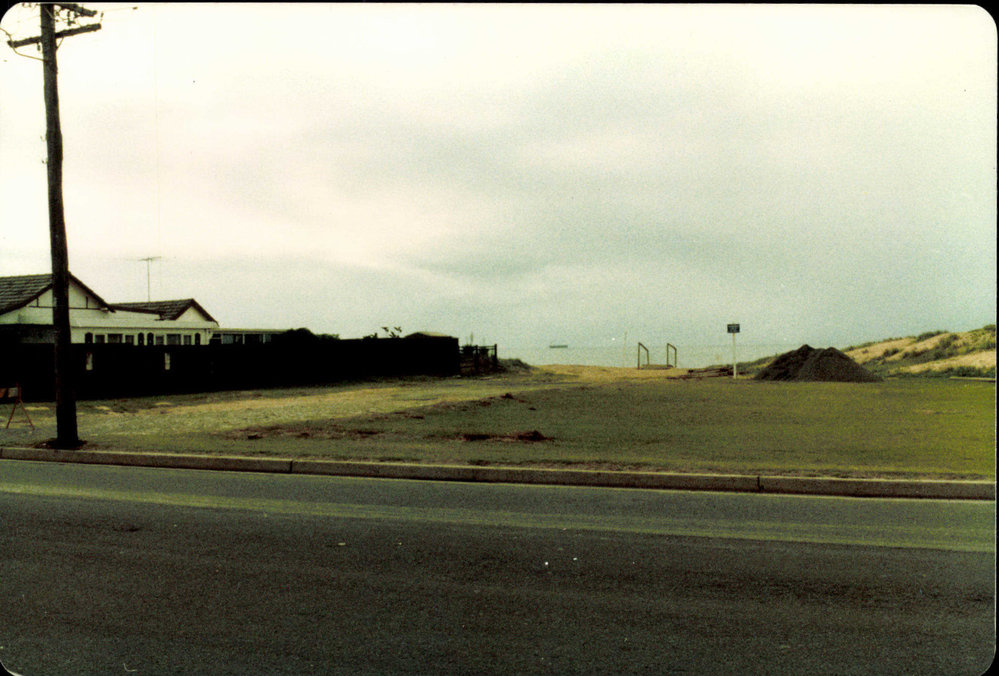 Ocean Street, Narrabeen