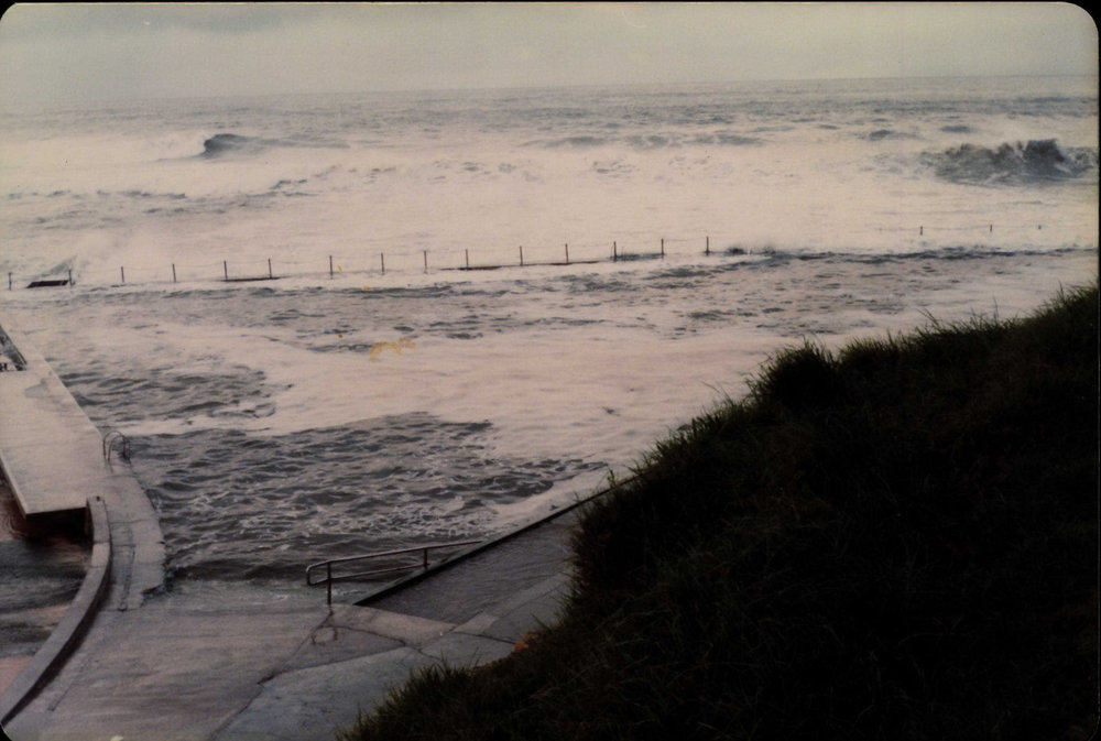 Collaroy Rock Pool in heavy seas