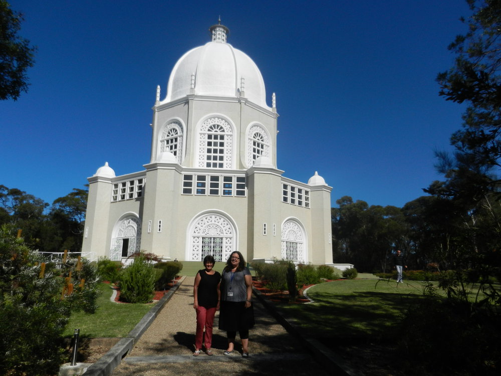 Mona Vale Library Local Studies Staff at Bahai Temple, Ingleside
