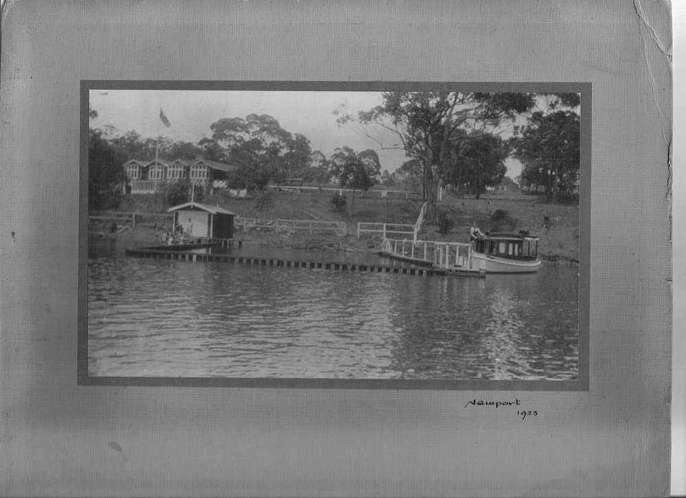 Douglas Family weekender, Mona Street, Mona Vale 