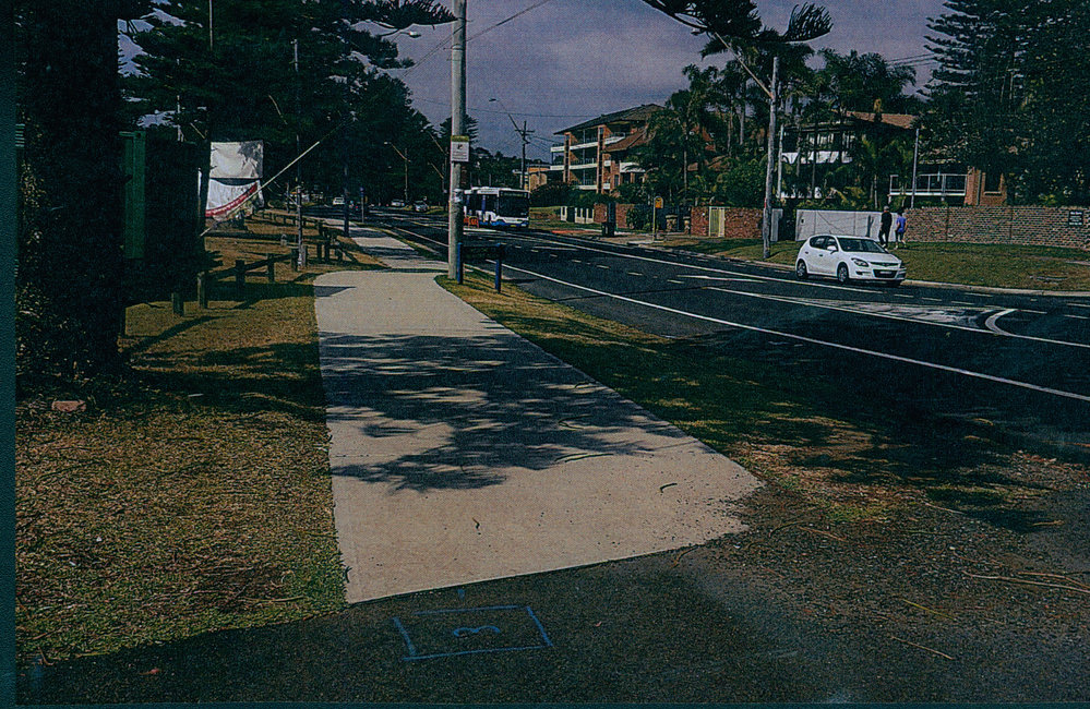 Barrenjoey Road, Newport, where B-Line bus service is supposed to be terminating, 2017