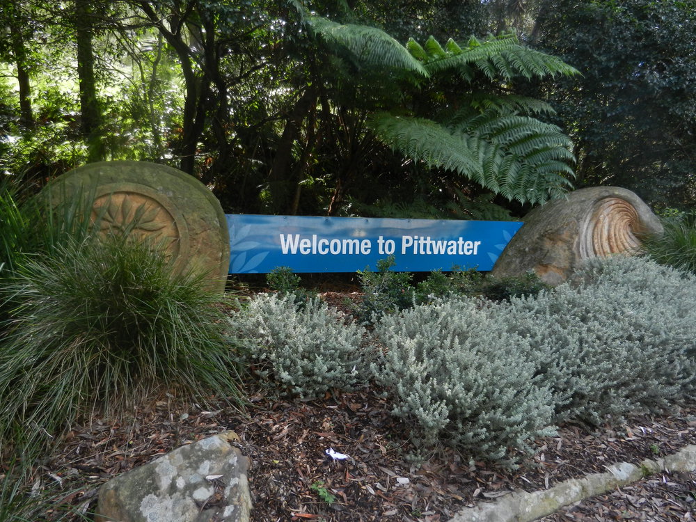 Welcome to Pittwater sign, Wakehurst Parkway, North Narrabeen