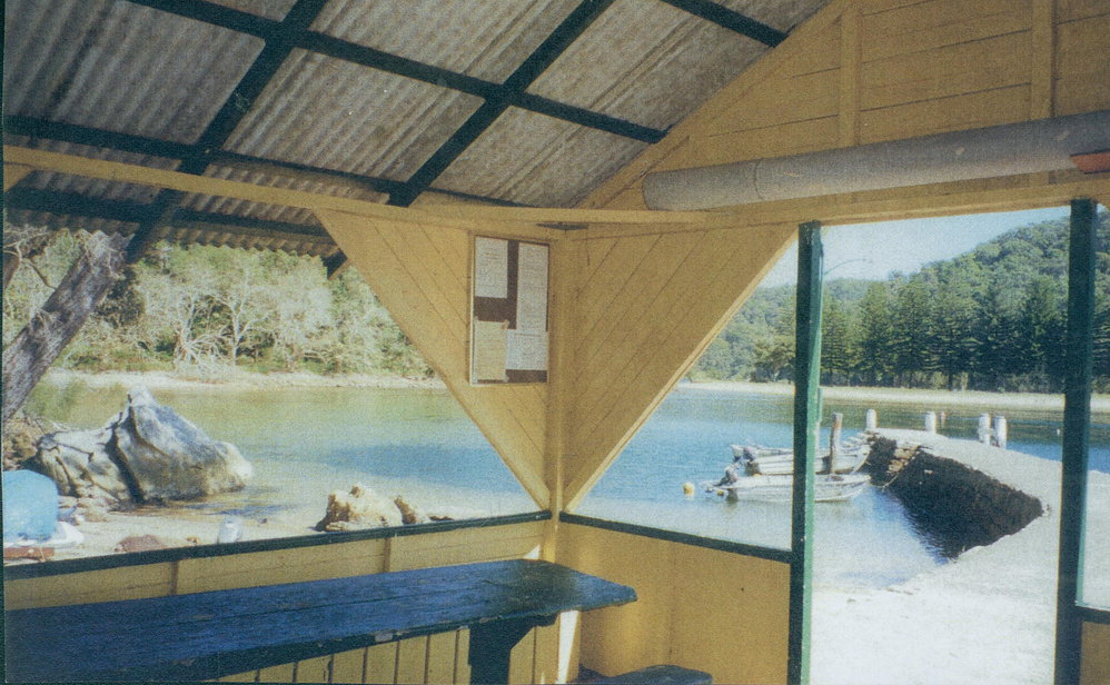 Bonnie Doon Wharf, Coasters Retreat
