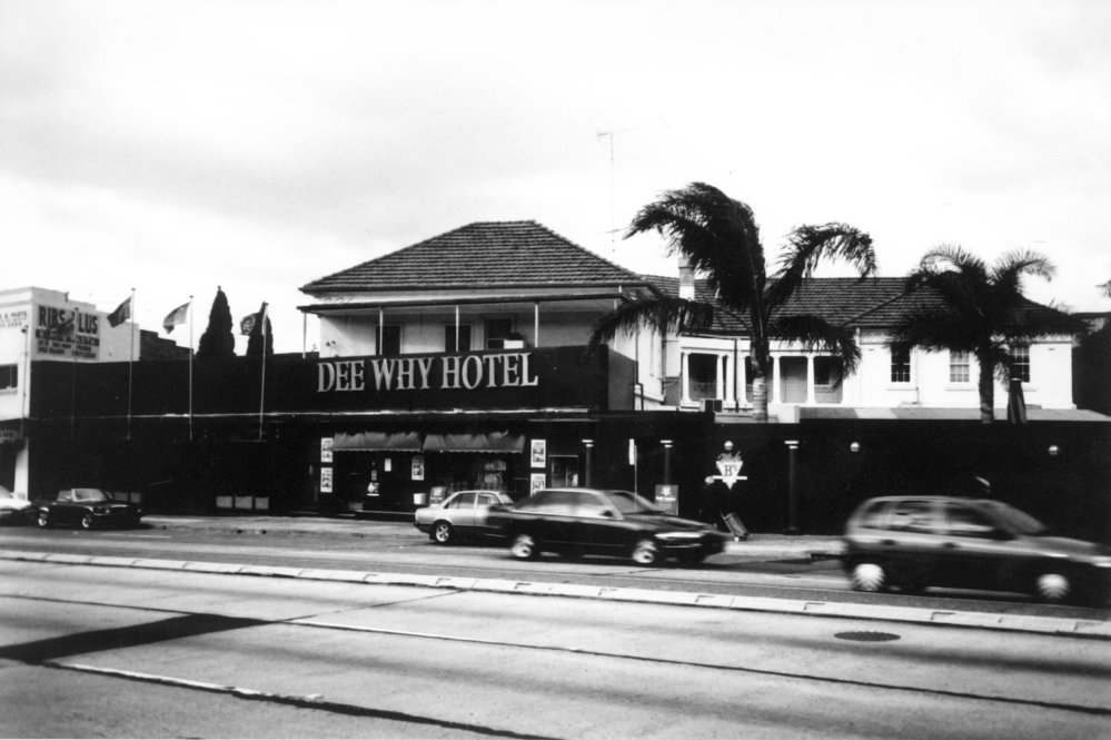 Dee Why Hotel, Pittwater Road Dee Why