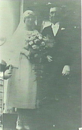Wedding of Arthur and Olive Larkin, Narrabeen