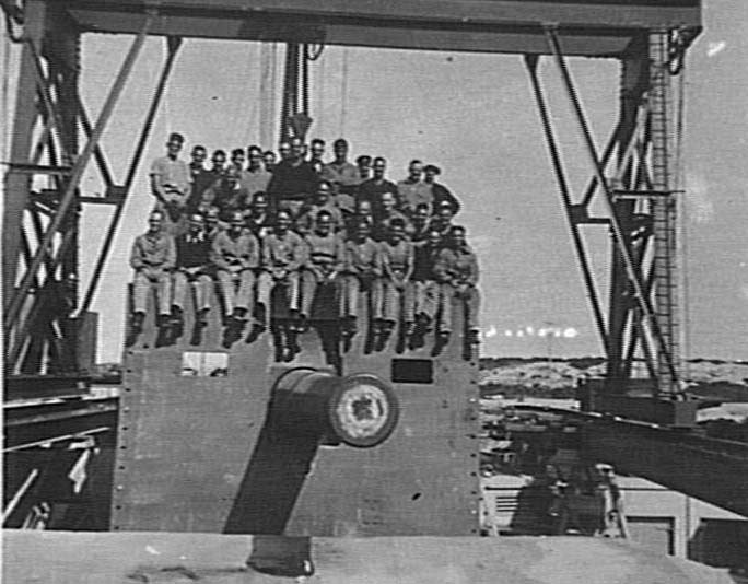 9.2 inch gun installation construction team