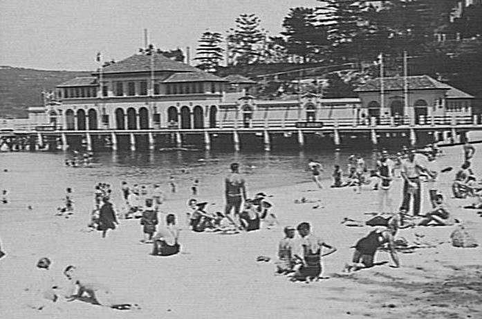Dressing pavilion, Manly Cove