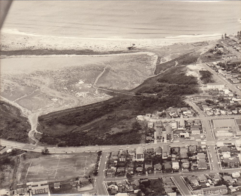 Aerial Photograph Dee Why and Dee Why Lagoon