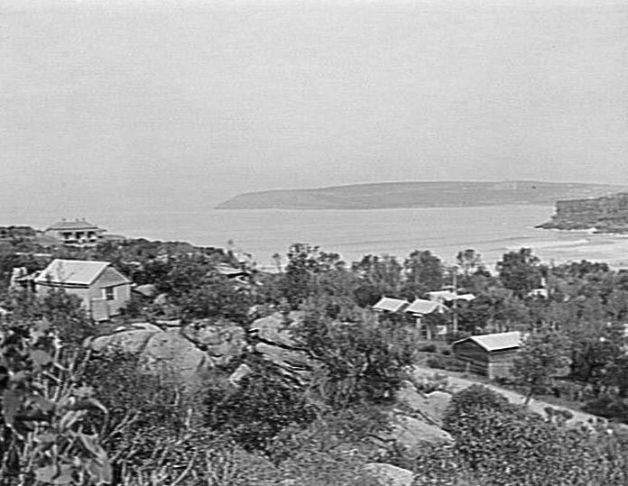 Northern end of Freshwater Beach