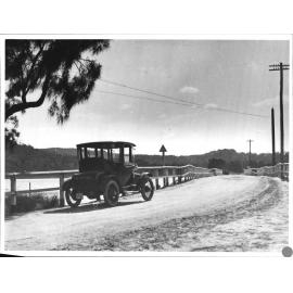 Electric Car at Narrabeen Bridge 1916