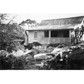 Turvey family home, 93 Pringle Ave, Belrose