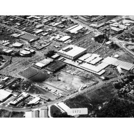 Aerial view of Warringah Mall, Brookvale 1971