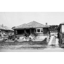 Evans family home, 106 Harbord Road, Freshwater