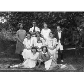 20 MacLean Family photos of Corrie Road, North Manly - 1920-1932