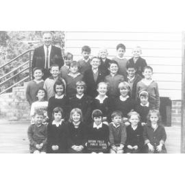 Oxford Falls Public School, Teacher Lester Watkins