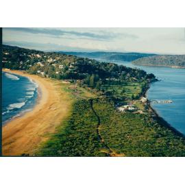 Photograph of the Palm Beach Peninsula, showing Ocean Beach and Pittwater, 1995