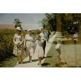 Usher family, Mona Vale