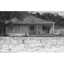 House on the Pittwater side of Palm Beach, 1975