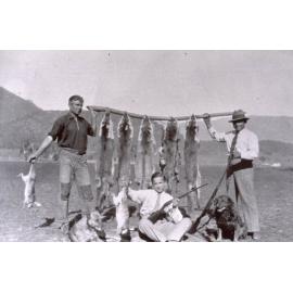 Fox and rabbit hunters, Dee Why